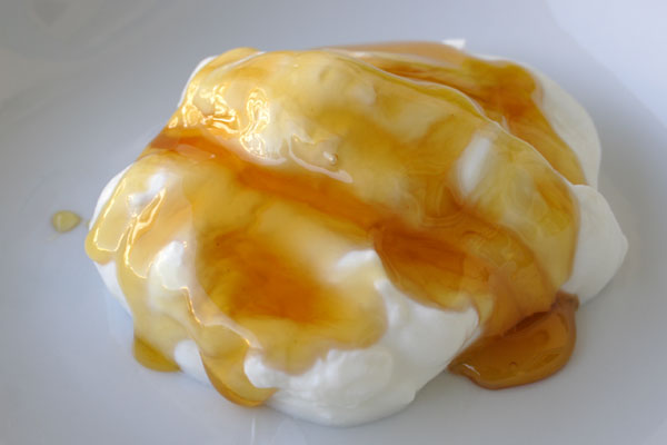 Yoghurt med honning Yoghurt med honning