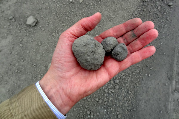 Grå cementklinker Grå cementklinker