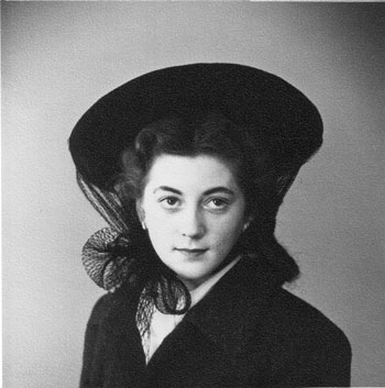 1944 Tonny med hat 1944 Tonny med hat