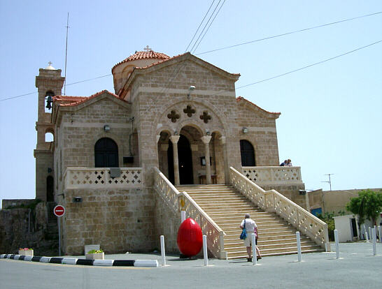 Ny kirke i byzantinsk stil i Paphos
