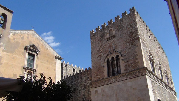 Huse i Taormina