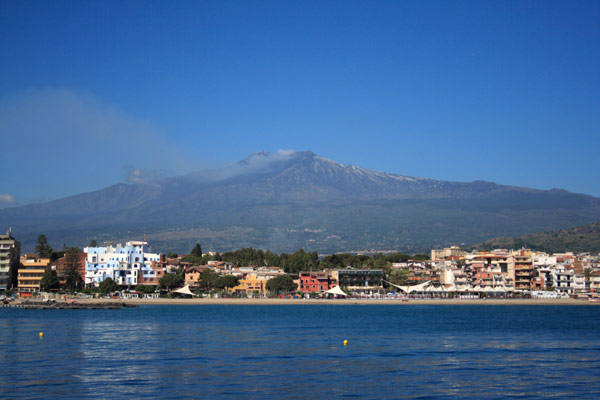 Naxos med Etna i baggrunden