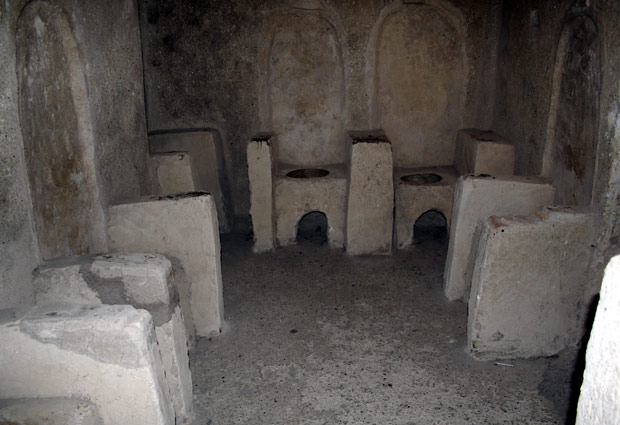 The nuns' cemetery in Castello Aragonese