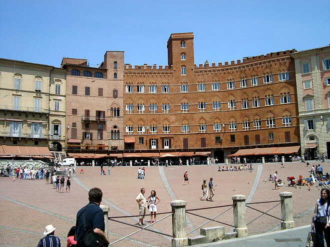 Siena's campo