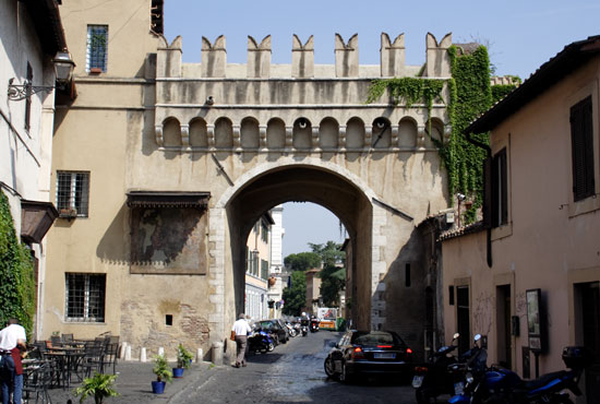 Trastevere's city gate