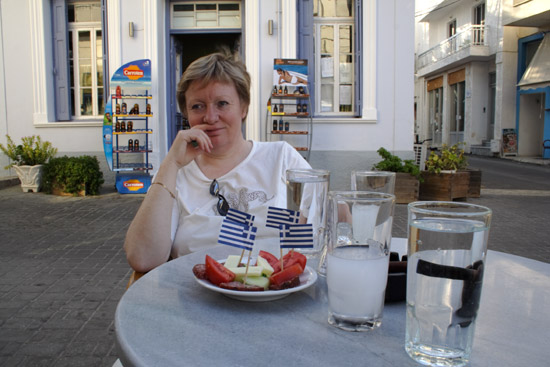 Ouzo i g&aring;gaden.