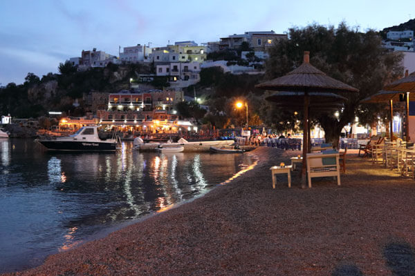 Aftenstemning i Panteli Bay