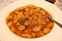 Giant beans p� Psaropoula