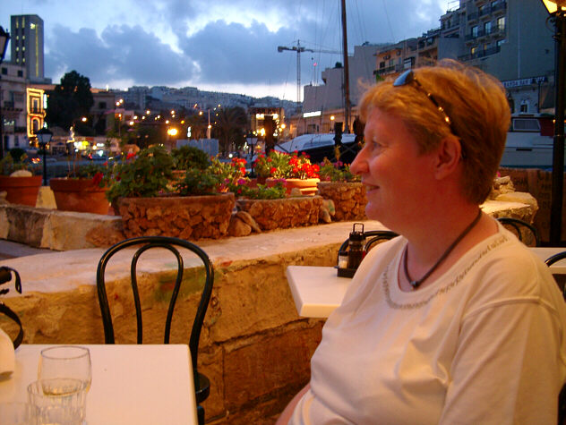 Helle ser ud over Spinola Bay