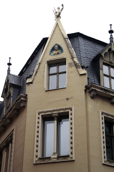 Facade med detaljer i Riga