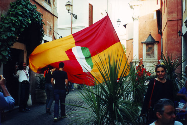 Glade Roma-fans i Trastevere