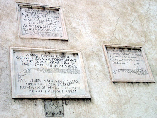 Tablets in Piazza Minerva showing the water level during floods