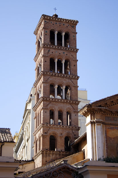 T&aring;rn set fra Via Urbana