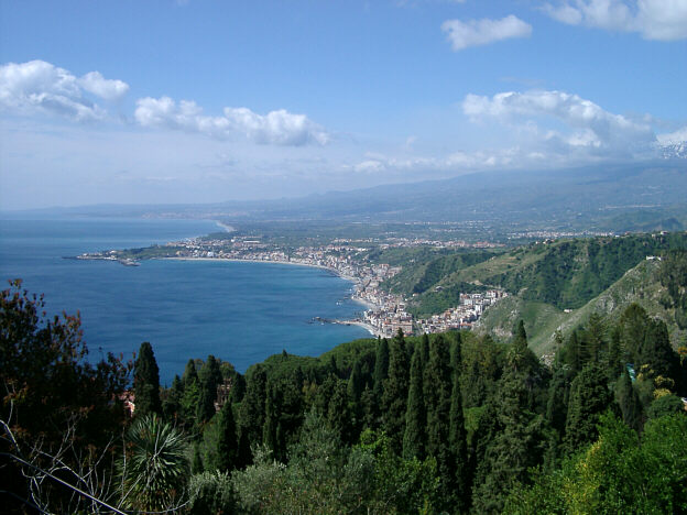 Giardini Naxos seen from Taormina