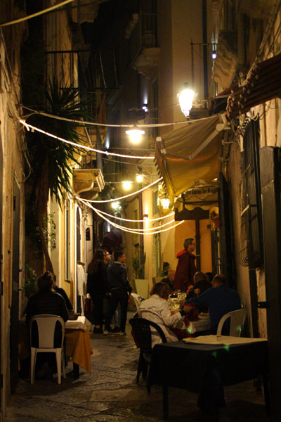 Gyden med Osteria Mariano