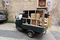 Ape - en af de sm� knallertbiler