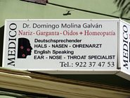 L&aelig;geskilt i Puerto de la Cruz