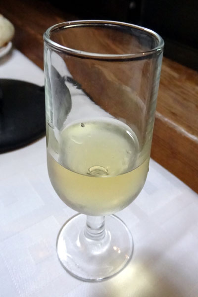 T�r sherry-aperitif