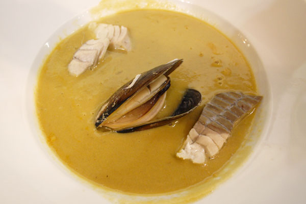 Fisk i safrancreme