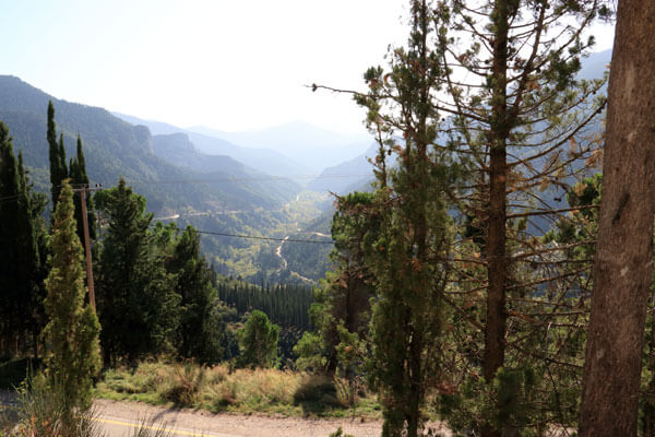 Udsigt fra klostret Megalo Spilaio