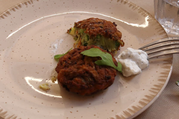 Friterede zucchini-boller