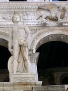 Mars forfra og bagfra