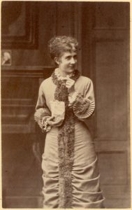 Betty Hennings som Nora i 1879